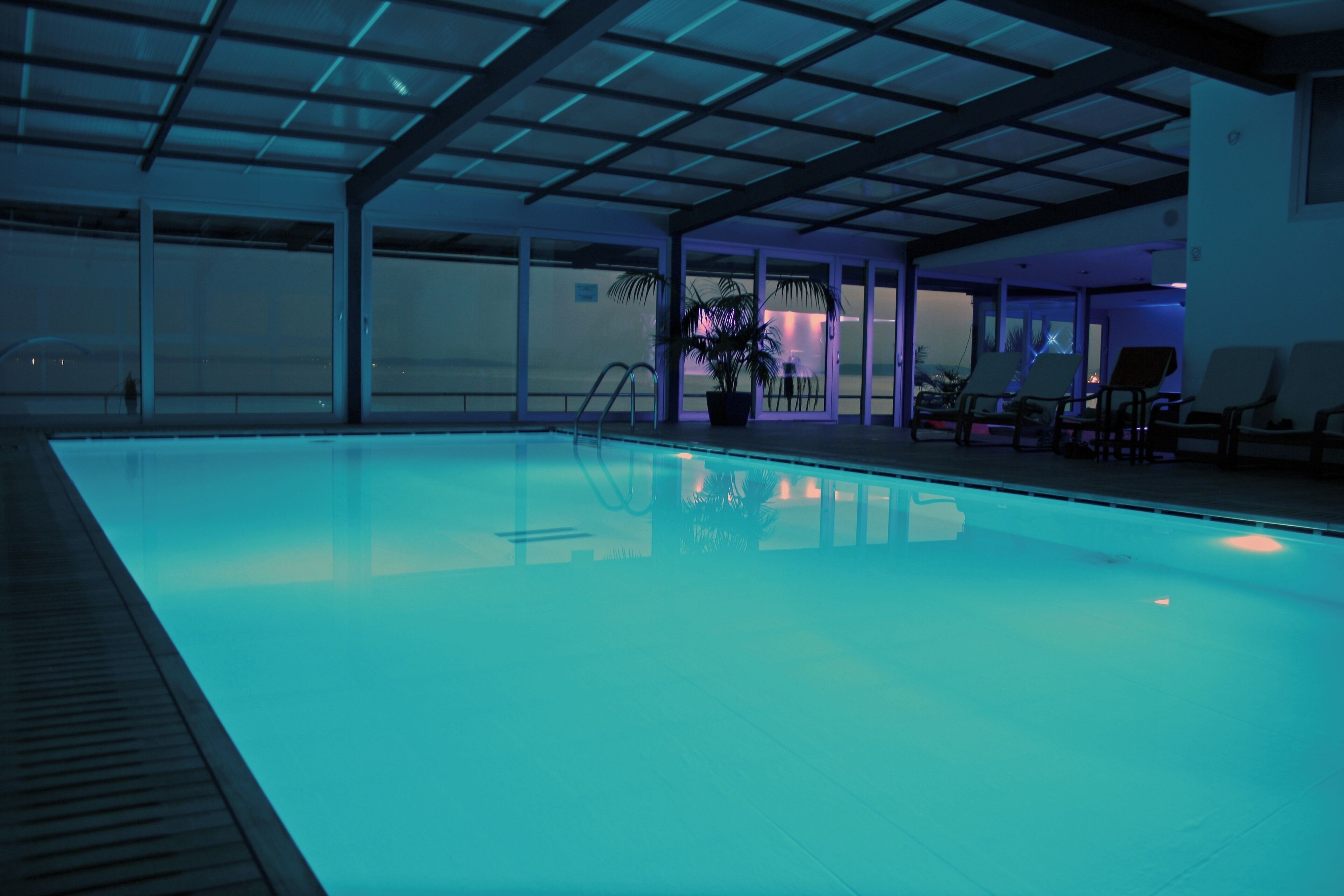 Indendørs pool, liggestole