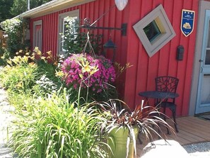 Cabaña básica, 1 habitación (La Cabane) | Cortinas opacas, wifi gratis, ropa de cama