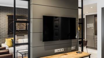 Apartamento familiar, 1 habitación | 1 dormitorio, ropa de cama de alta calidad, caja fuerte y escritorio