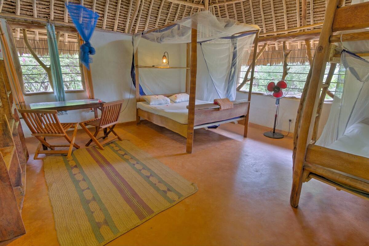Blackout drapes, WiFi (free), individually decorated
