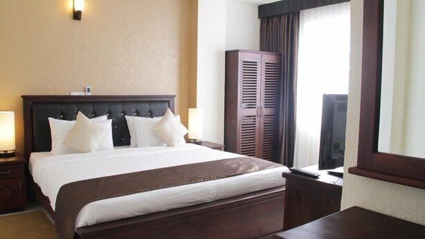Standard Double Room | Desk, iron/ironing board, free WiFi - Hotel Sun Hill Nuwara Eliya (Nuwara Eliya)