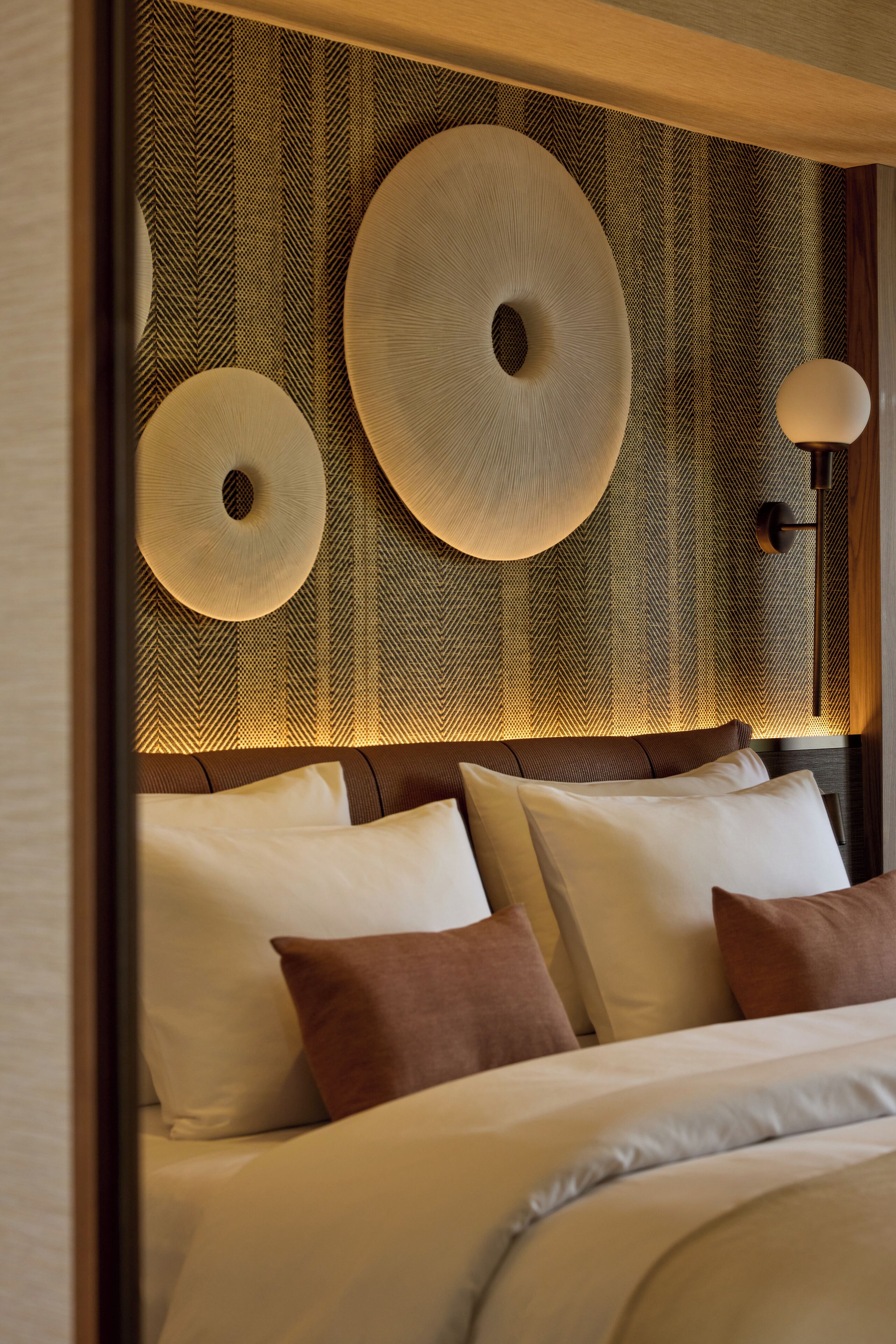Minibar, in-room safe, desk, soundproofing
