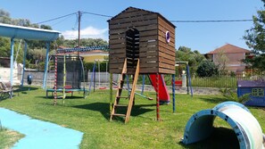 Children's area - Pension Nychterida (Corfu)
