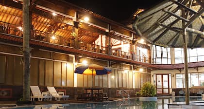 Surya Pesona Beach Hotel