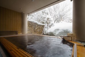 Hot springs - Atema Kogen Resort Belnatio (Tokamachi)