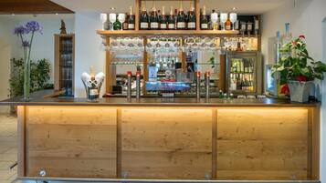 Bar (in der Unterkunft)
