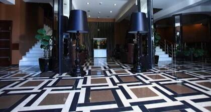 M Grand Hotel