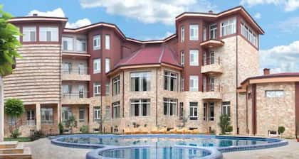 M Grand Hotel