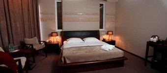 M Grand Hotel