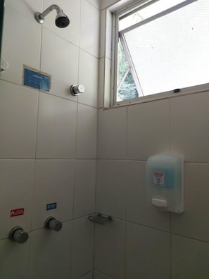Bathroom - Mime Hotel (Gaspar)