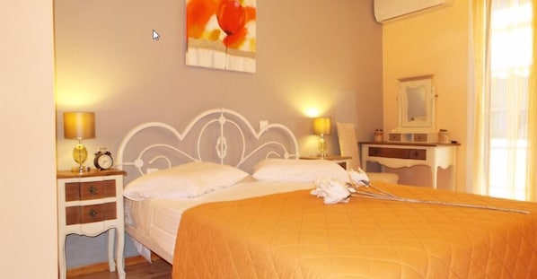 Room - Lefkada Center Apartments (Lefkada)