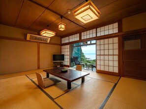 Room - Iwamotoro Honkan (Fujisawa)