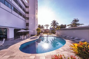 Front of property - Aojesp Hotel Colonia (Caraguatatuba)