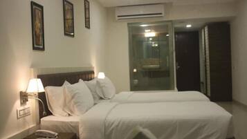 1 bedroom, desk, iron/ironing board, free cots/infant beds