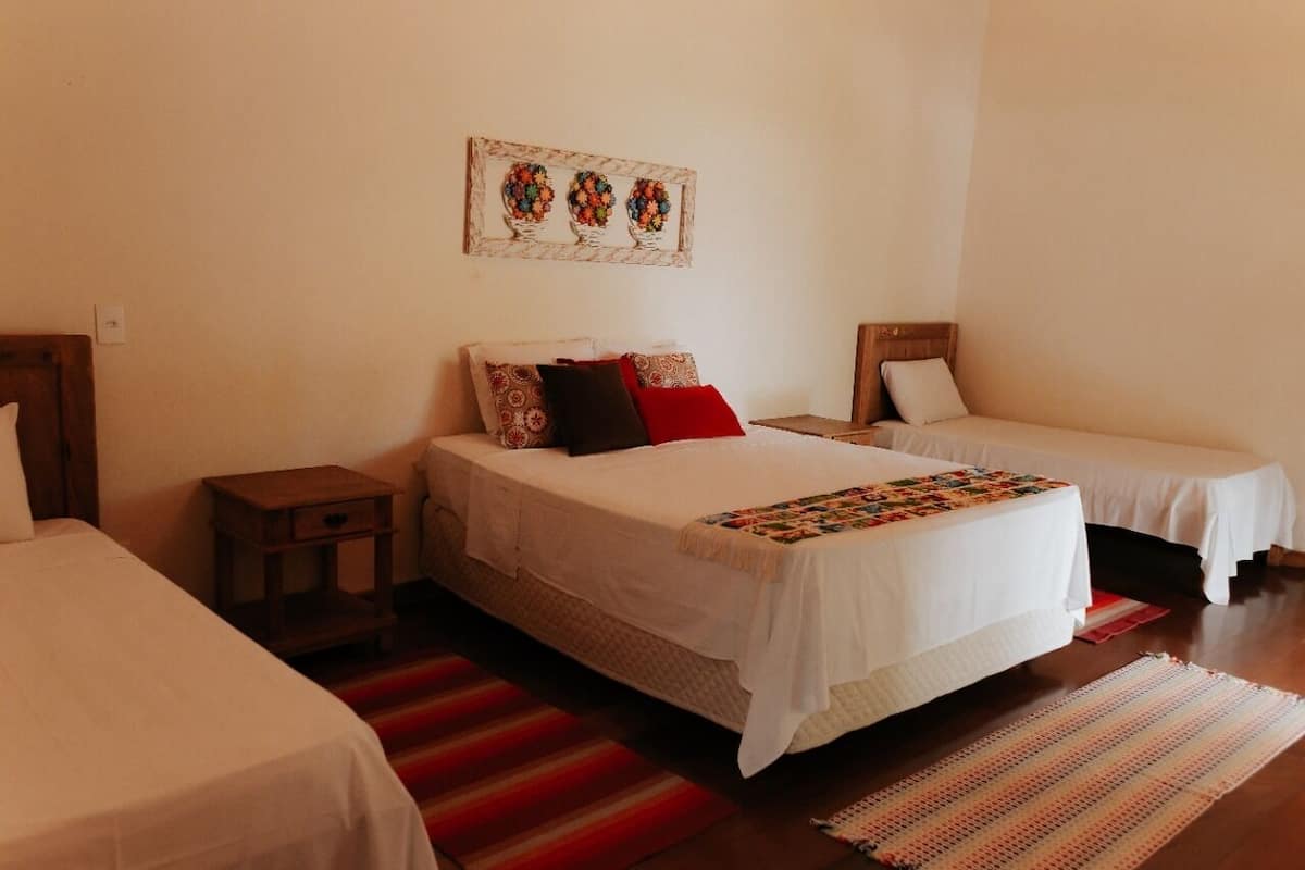 SUITE QUADRUPLO HIBISCOS | Een minibar, gratis wifi, beddengoed
