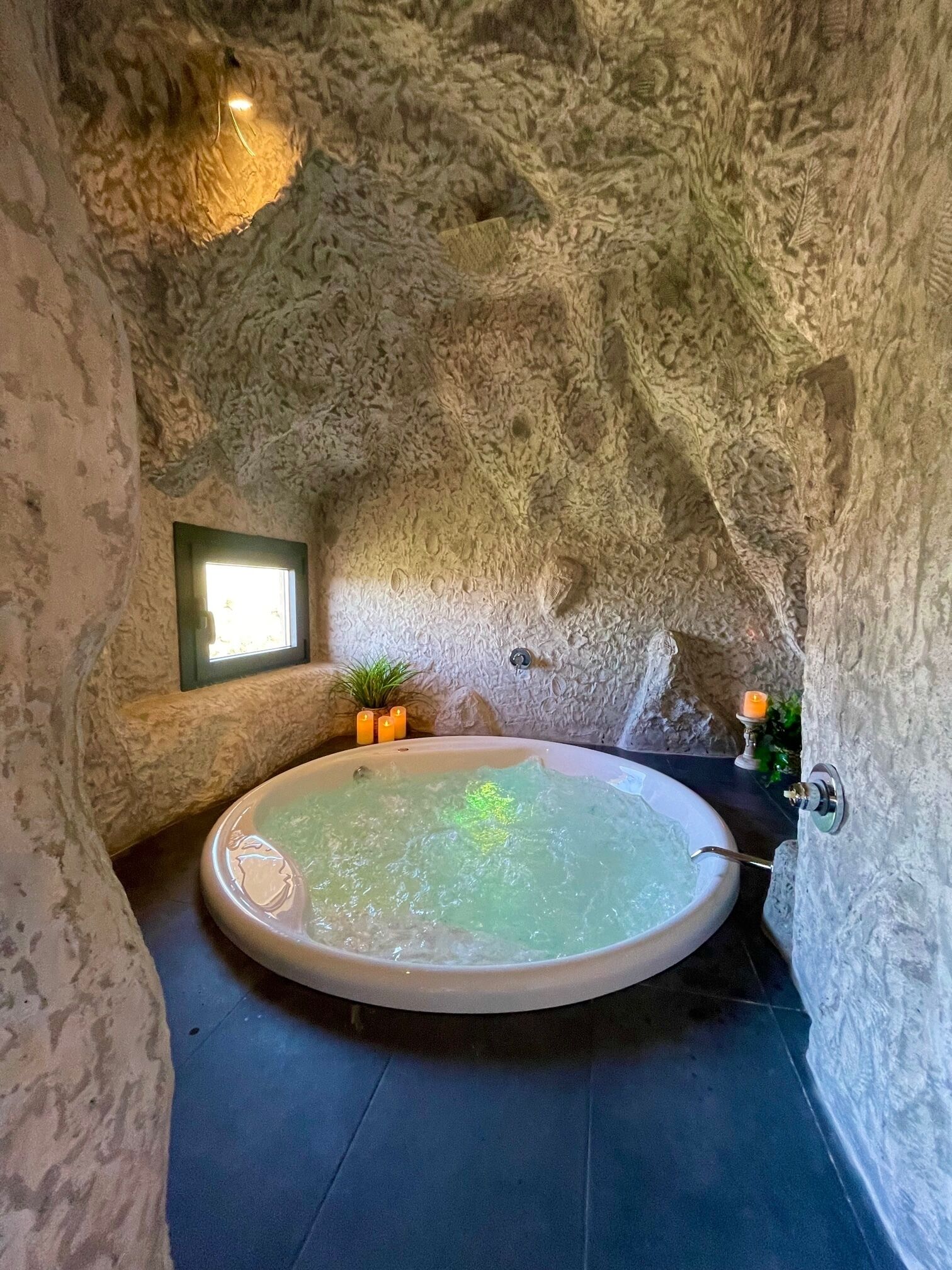 suite kave | private spa tub