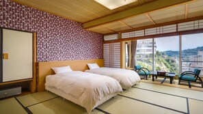 Japanese-style room Twin, Smoking | In-room safe, bed sheets - Hotel Tatsuki (Gamagori)