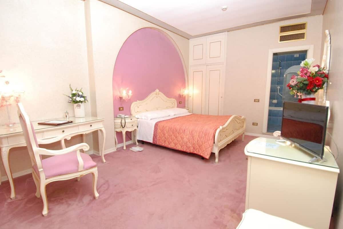 In-room safe, desk, blackout curtains, soundproofing
