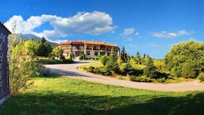 Exterior - Melegos Hotel (Karpenisi)