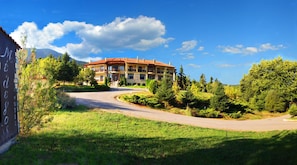 Unclassified image, 2 of 54, button - Melegos Hotel (Karpenisi)