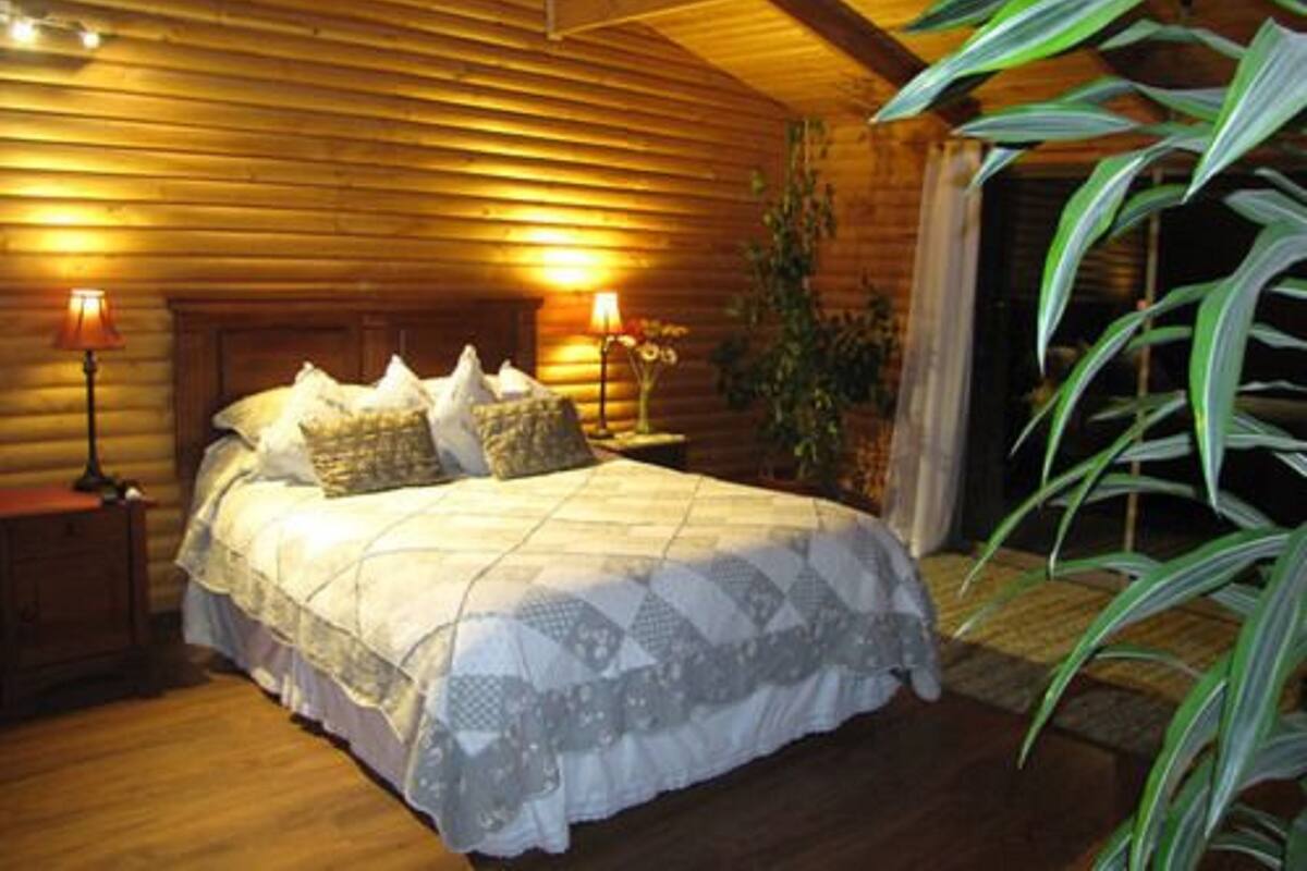 Standard Double Room, 1 Double Bed, Hot Tub | WiFi (free)