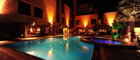 Piscina all'aperto