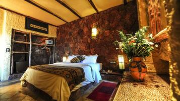 Minibar, in-room safe, desk, blackout drapes