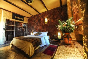 Minibar, in-room safe, desk, blackout curtains