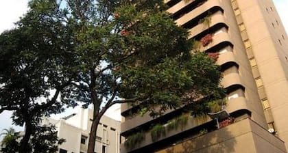 Hotel Cuarta Avenida Suites