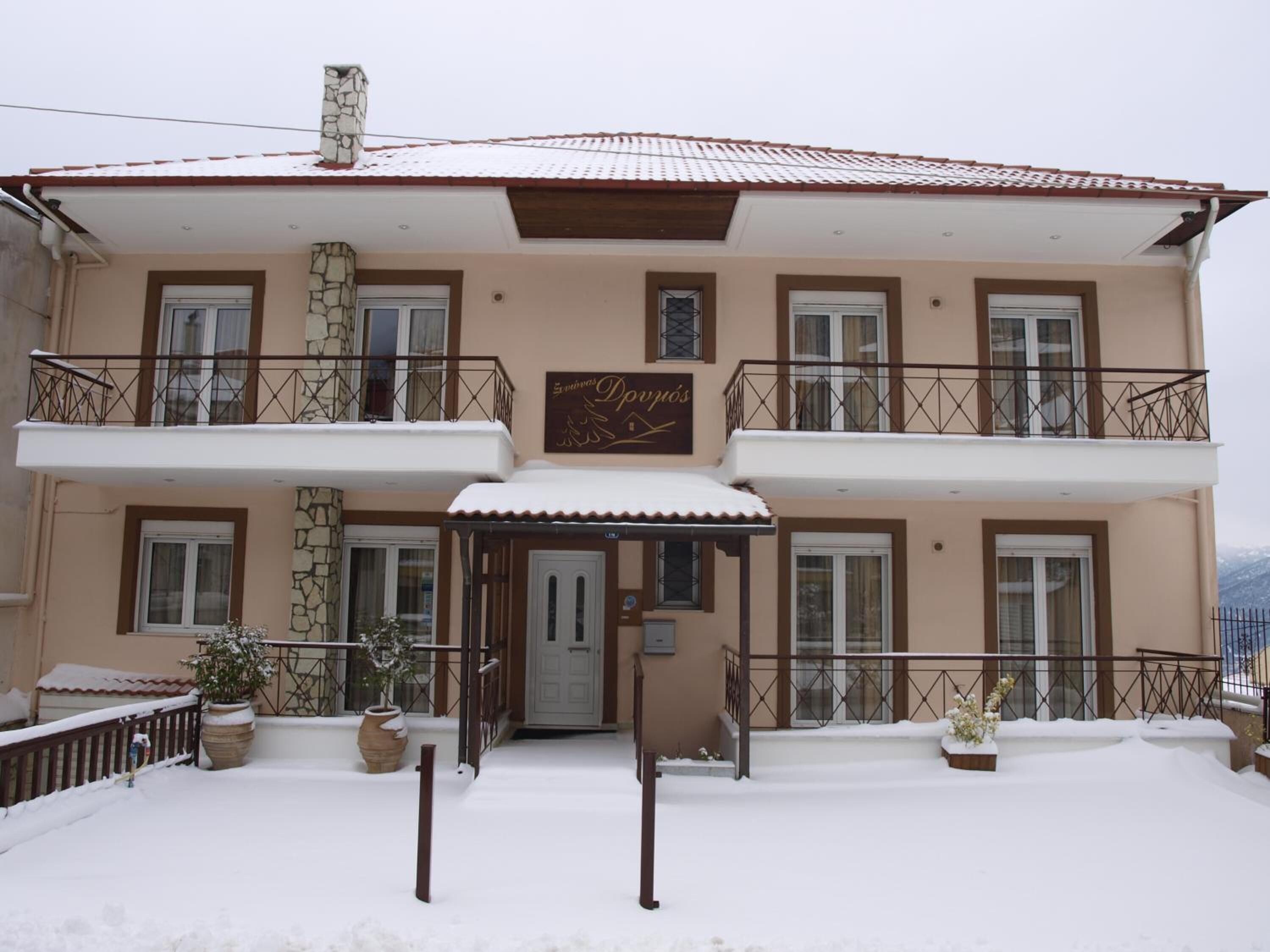 Foto - Xenonas Drimos