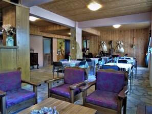 Daily buffet breakfast (EUR 5 per person)