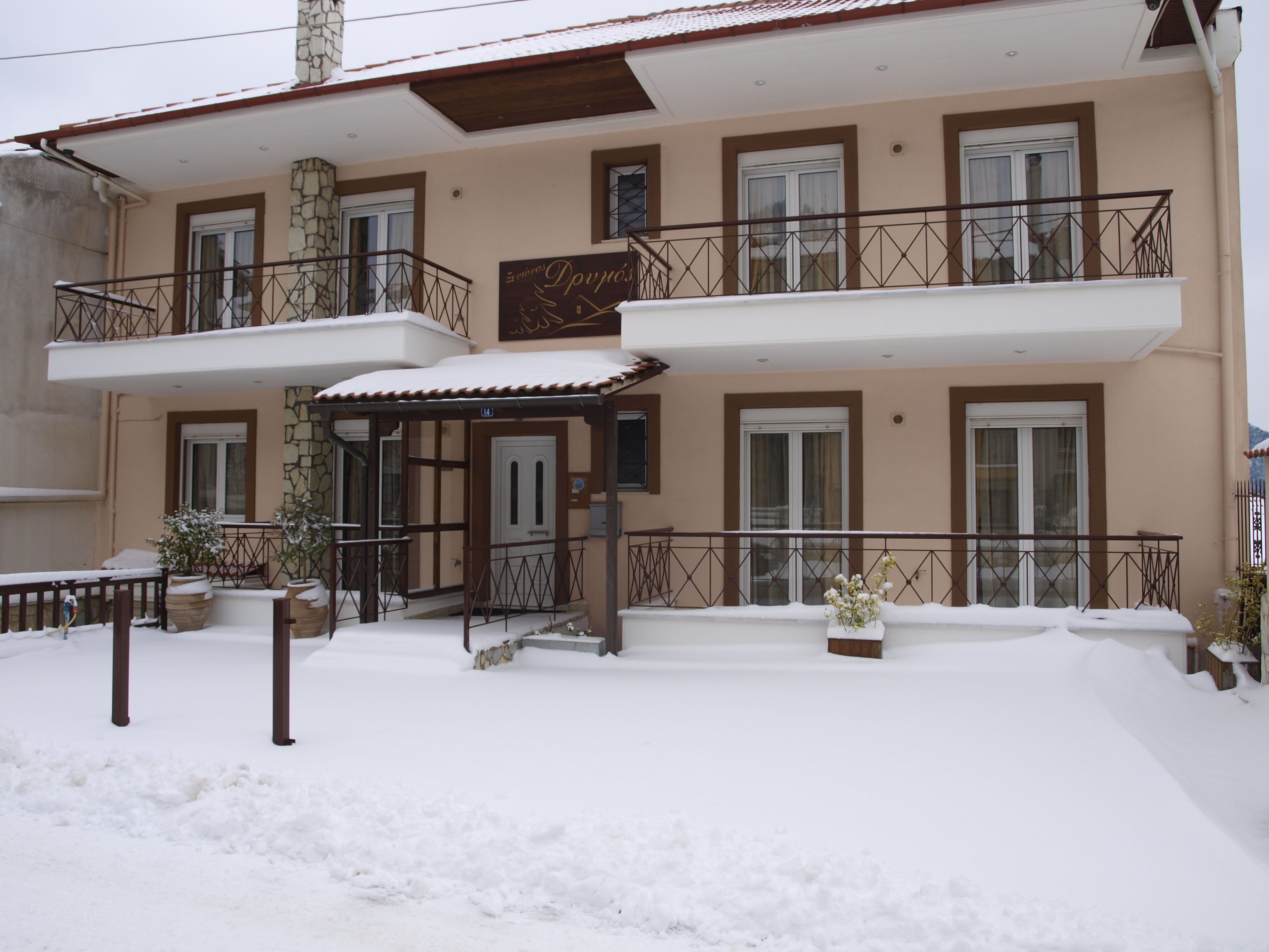 Foto - Xenonas Drimos