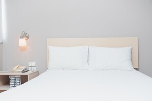 تجهيزات عازلة للصوت