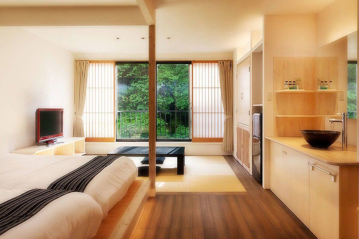 Zimmer (Japanese Western Style) | Daunenbettdecken, Minibar, Zimmersafe, Schreibtisch