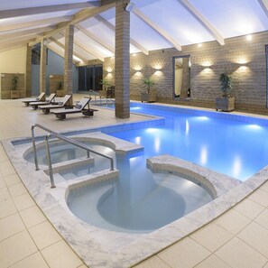 Indoor pool, 2 outdoor pools, sun loungers - Praia Hotel Imbituba (Imbituba)