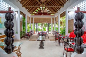 Restaurant - Village du Pecheur (Praslin Island)