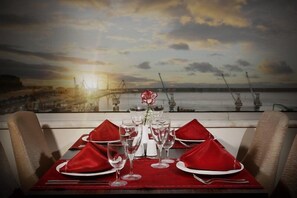 Breakfast, lunch, dinner served; Turkish cuisine  - Ts Gold Hotel (Trabzon)