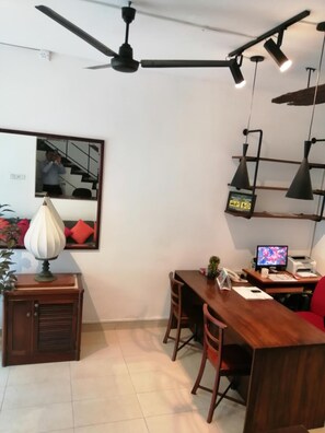 Flat-screen TV - ACA B&B (Colombo)
