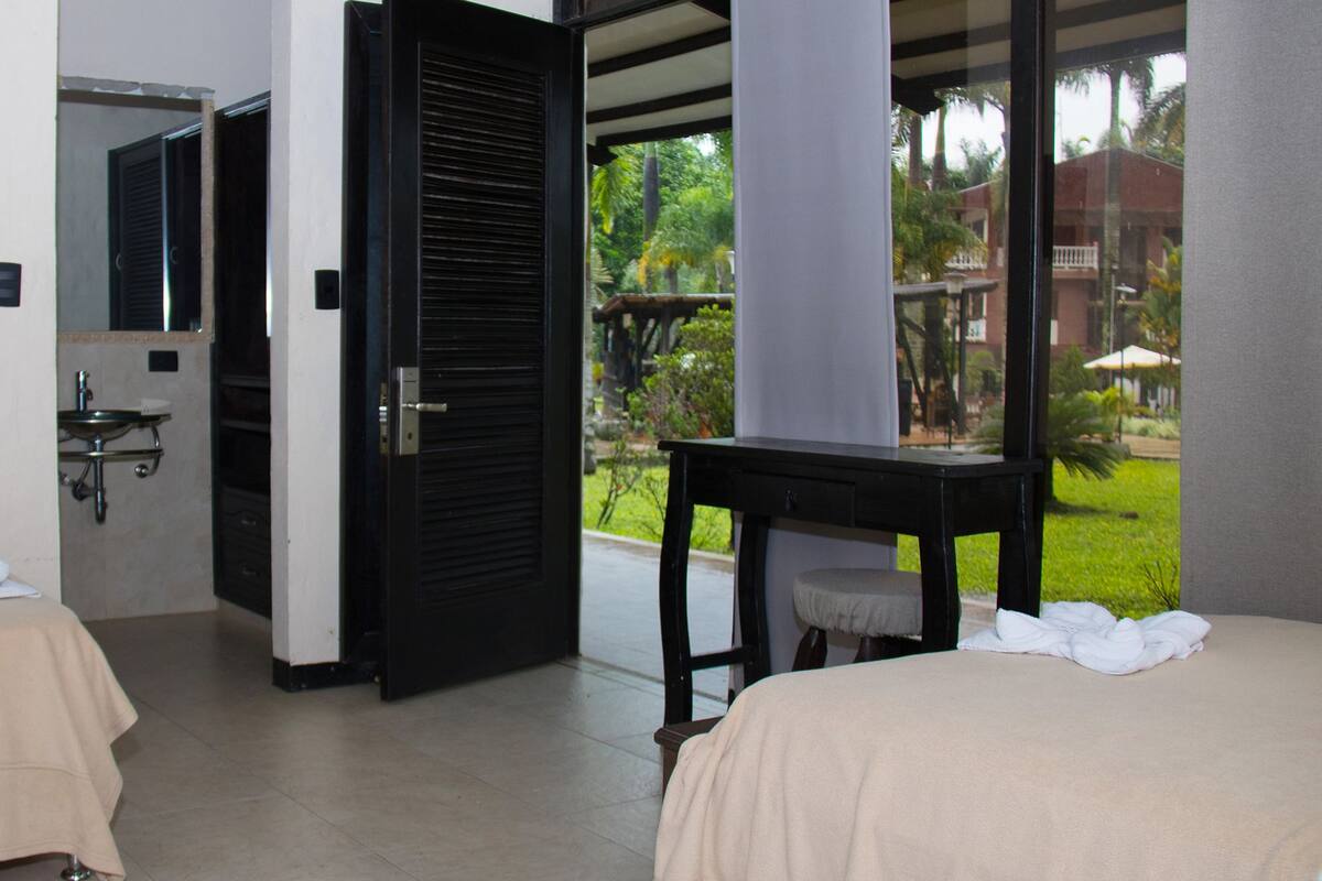 1 bedroom, minibar, in-room safe, desk