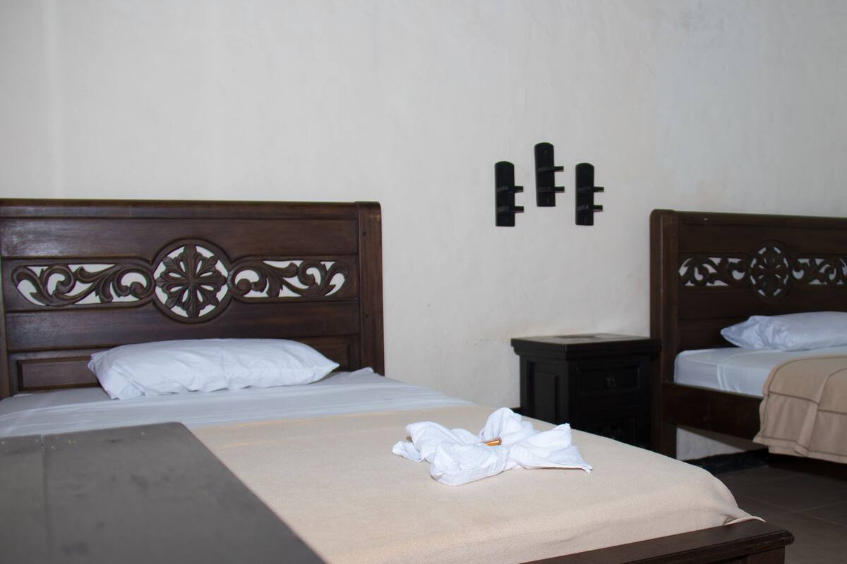 1 habitación, minibar, caja de seguridad en la habitación y escritorio
