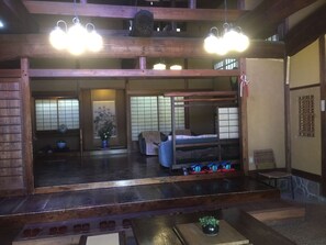 Interior - Enokiya Ryokan (YUFU)