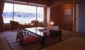Japanese Style Room for 4 Guests | Soundproofing, free WiFi - Kichimu (Kamogawa)