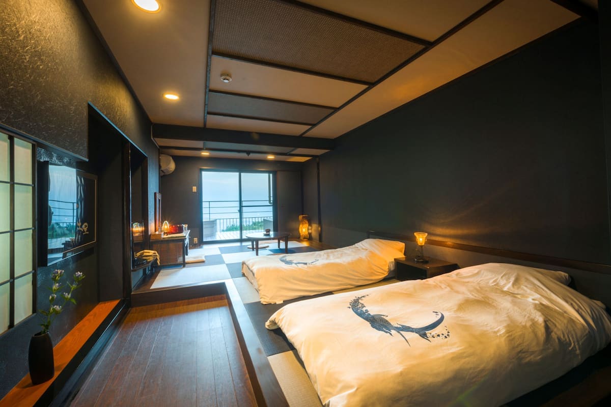 Standard Double Room | In-room safe, desk, WiFi (free), bed sheets