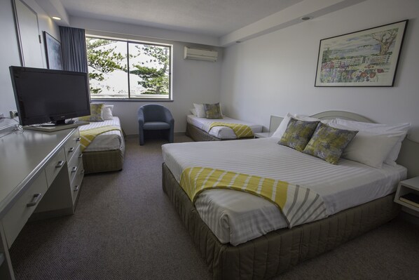 Desk, blackout curtains, iron/ironing board, free WiFi