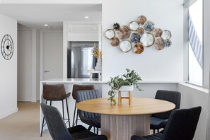 1 Bedroom Deluxe Apartment | In-room dining - Nautica Residences Fremantle (East Fremantle)
