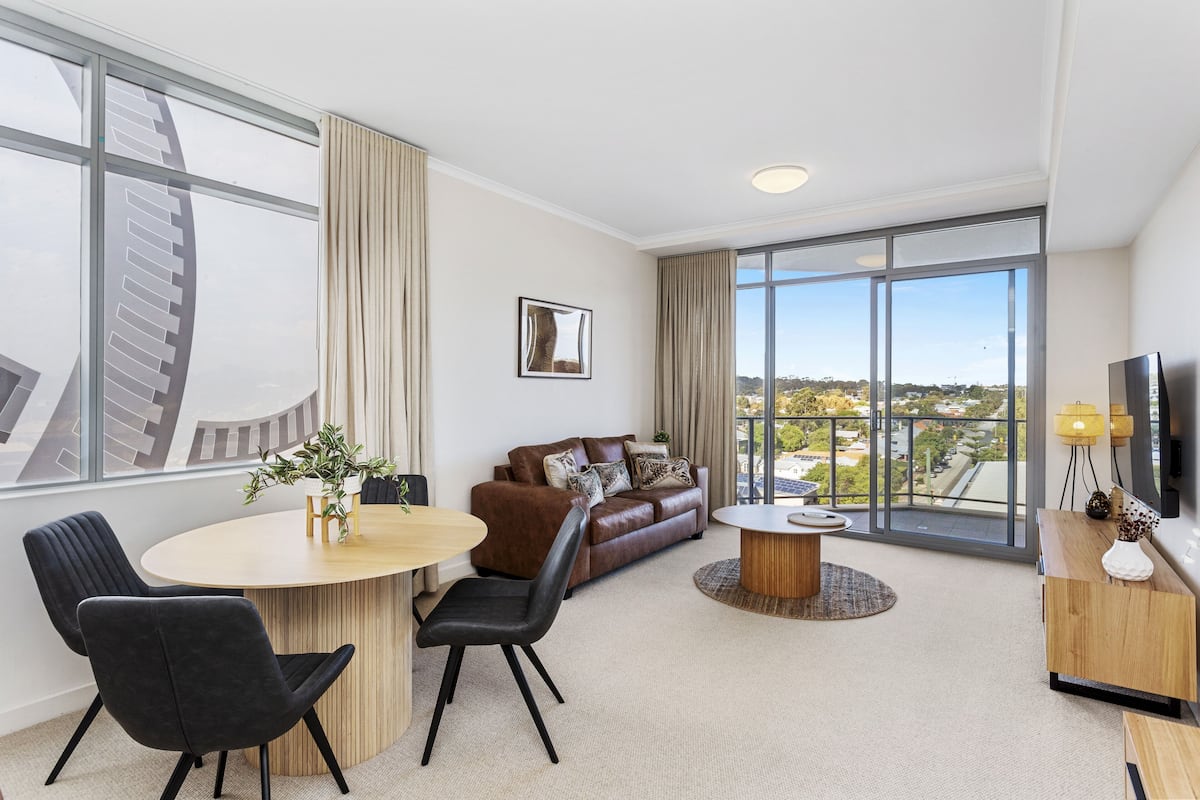 1 Bedroom Deluxe Apartment | Living area