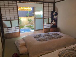 Japanese Style Room - Ume, Non Smoking, 1st Floor | In-room safe, individually decorated, free WiFi, bed sheets - Guesthouse Hana Nishijin (Kyoto)
