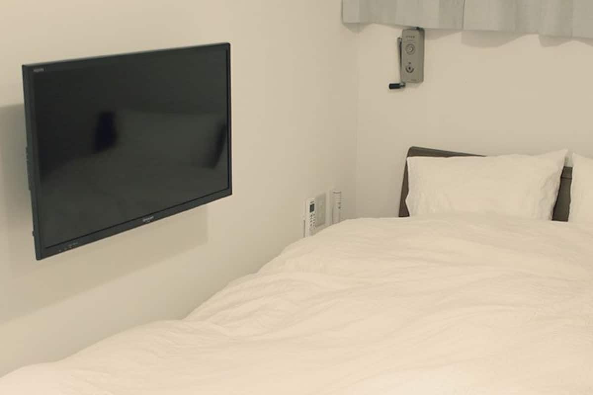 Habitación doble (Budget Type) | Escritorio, tabla de planchar con plancha y wifi gratis