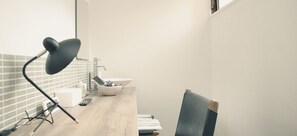 Standard Twin Room | Room amenity - Minato Hotel (Kyoto)