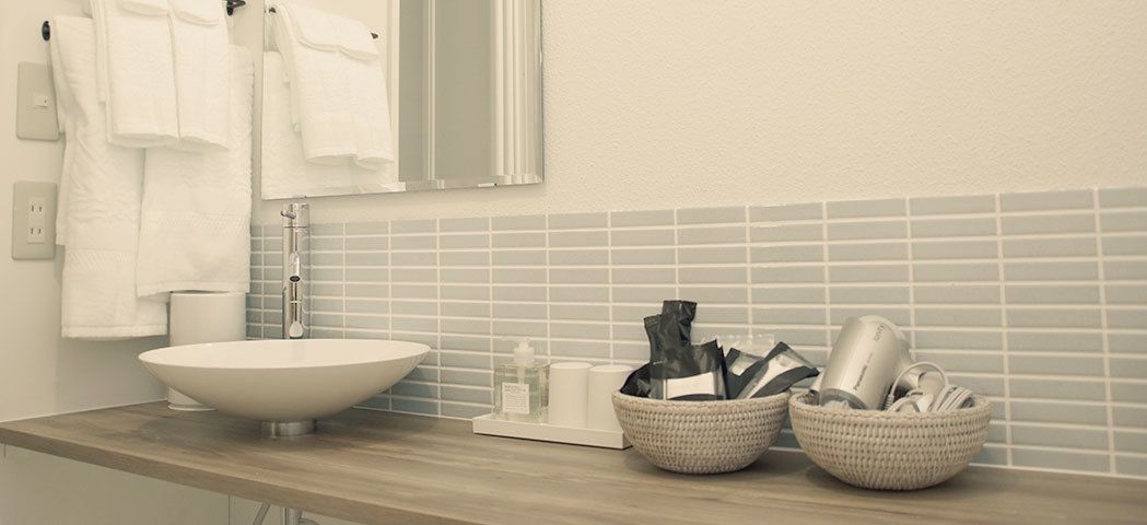 shower, free toiletries, hair dryer, bathrobes